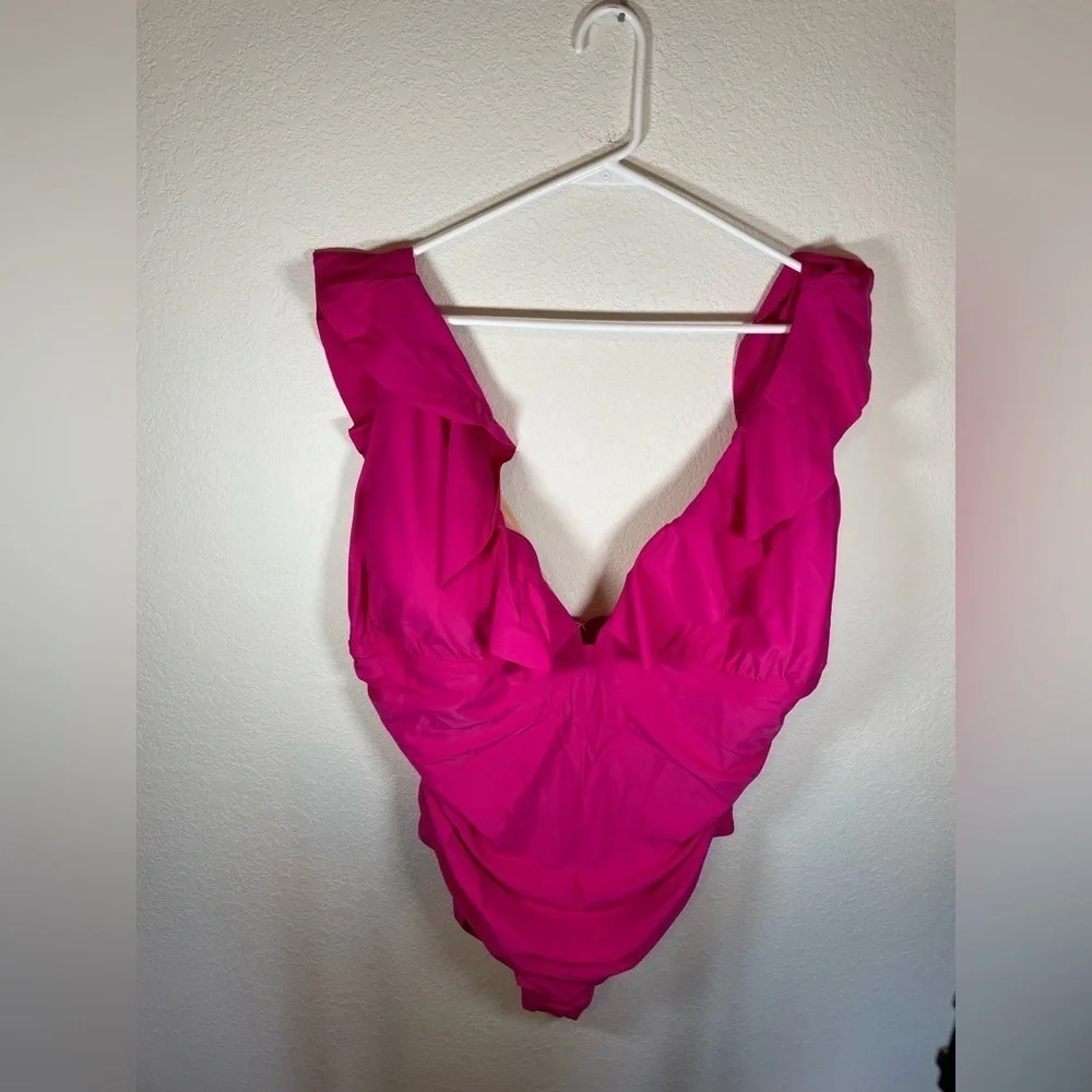 J.Crew Vibrant Pink Ruffled Swimsuit plus size 24